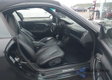 2000 Porsche 911 Carrera/Carrera 4 z USA, uszkodzony, nr VIN WP0CA2992YS650147